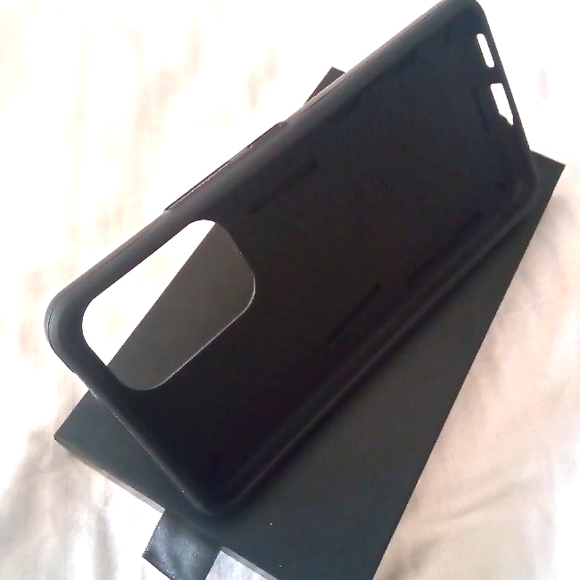 ZIZO ION SERIES phone case for Moto g PURE - Picture 2 of 7